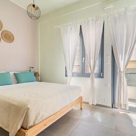 Punto Central Home In Heraklio City Iraklion Buitenkant foto