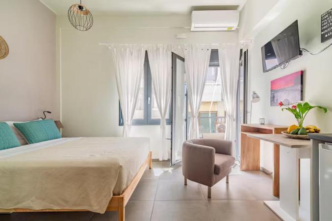 Punto Central Home In Heraklio City Iraklion Buitenkant foto